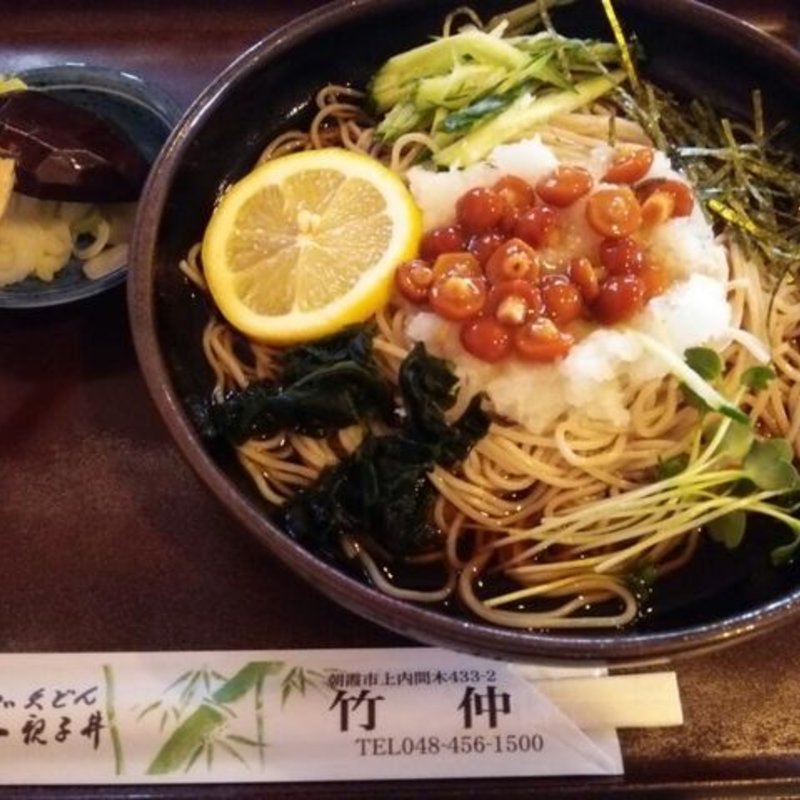 なめこおろしそば(竹仲)