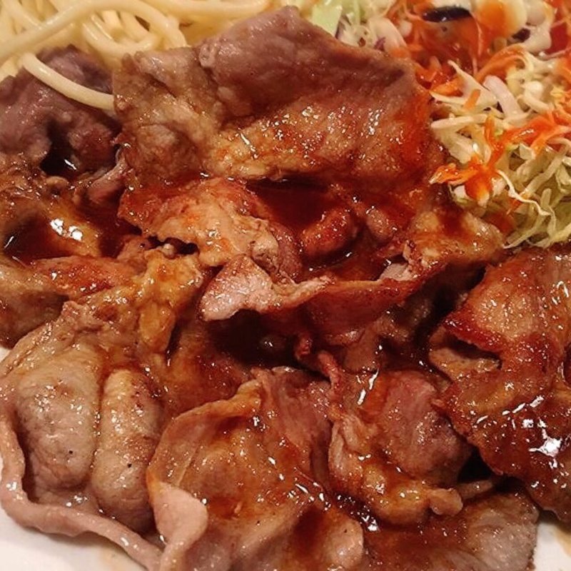 豚しょうが焼き(洋食バル ウルトラ )