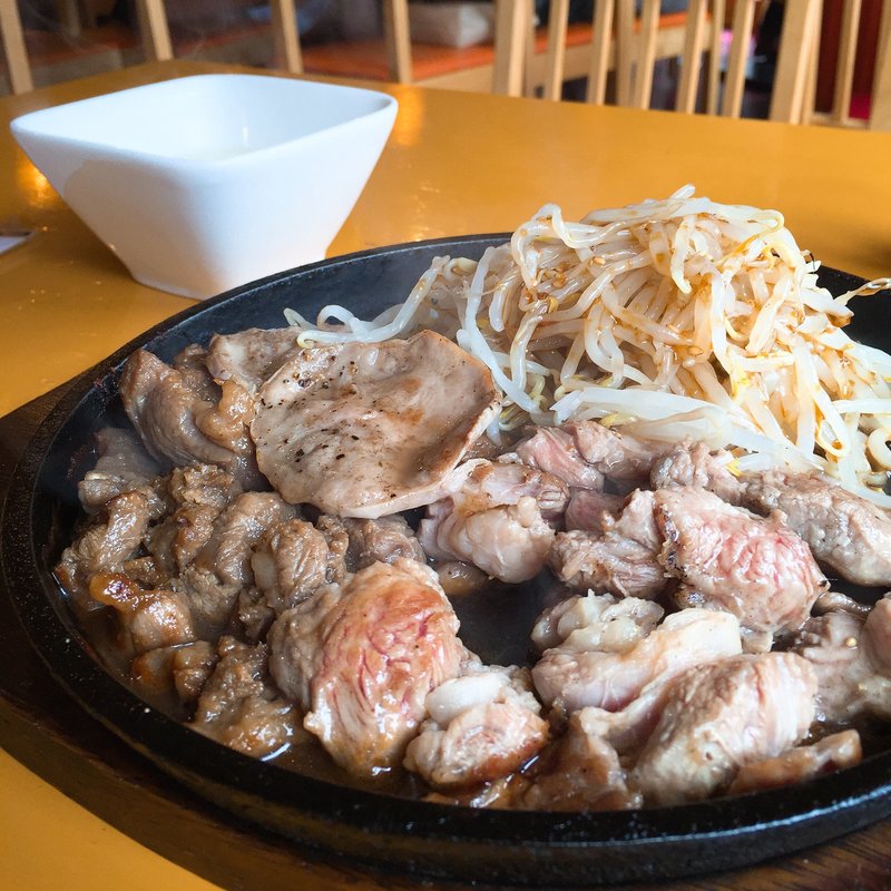 ジンギスカン定食(mix_ロース、せせり、タン)(ひつじもん )