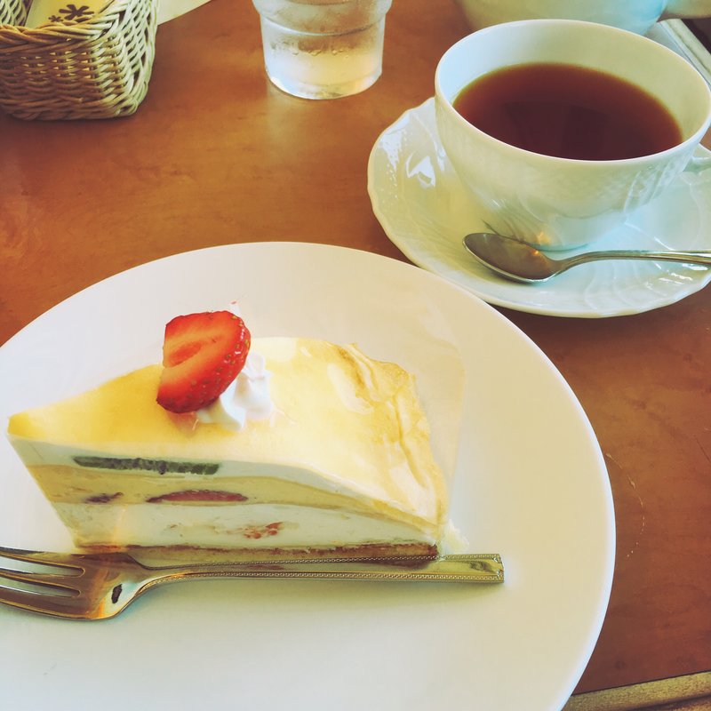 ケーキセット(KIEFEL cafe dining 32番街店)
