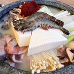 海鮮チゲ鍋(韓国料理bibim' LUCUA大阪店)
