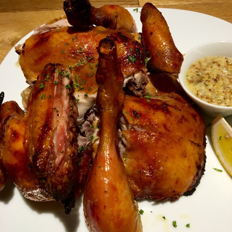 ローストチキン ホール(カスターニエ 軽井沢ローストチキン)