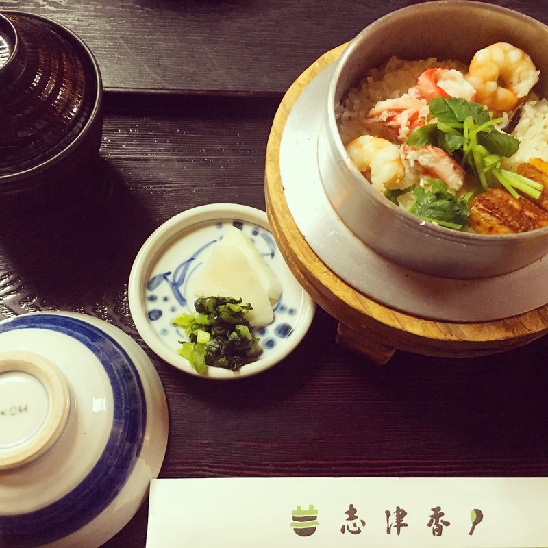 奈良七種釜飯(志津香　大宮店)