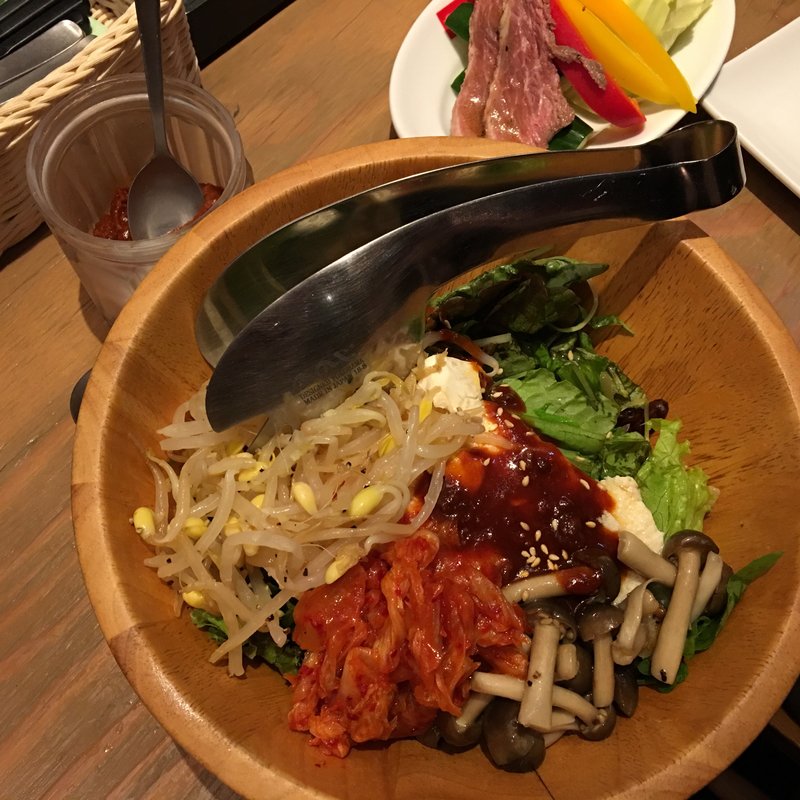 ゼロコンマイチキューサラダ(羊肉酒場0,19 御茶ノ水ワテラス店)