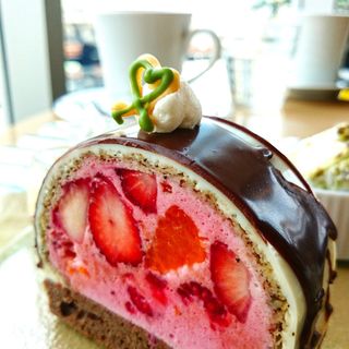 箱根スイーツ2016春 プレート3種盛りかまぼこケーキ(汐風のカフェ )