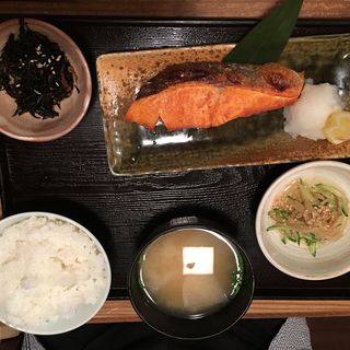 銀鮭定食(ととや)