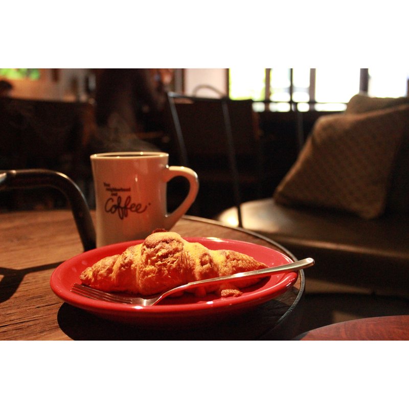 クロワッサン(ネイバーフッドアンドコーヒー 中山手通2丁目店 （Neighborhood and Coffee）)