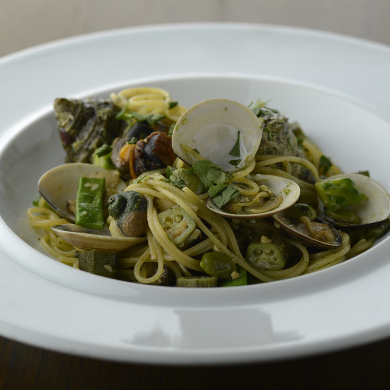 貝とバジルのパスタ(青山Ｉｎｄｉｇｏ)