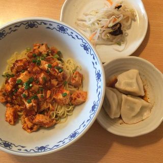 汁なし麻婆麺(栄児 家庭料理 （ロンアール カテイリョウリ）)