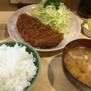 ロースカツ定食(とんかつ 丸一)