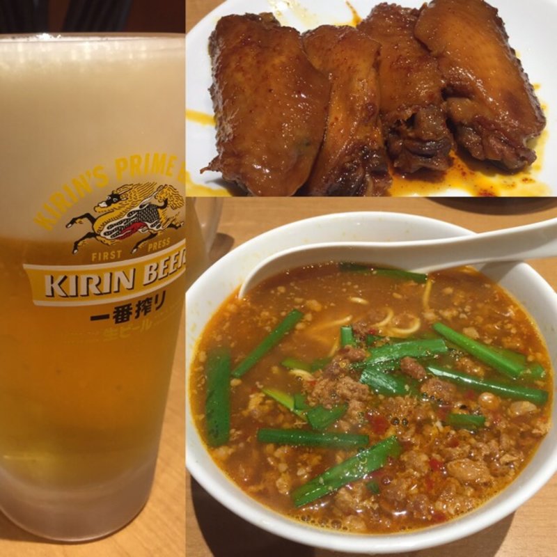台湾ラーメンと手羽先…となまビール(味仙 JR名古屋駅店 （ミセン）)