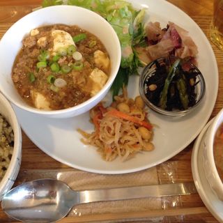 ベジ麻婆豆腐ランチ(GAIA お茶の水店)