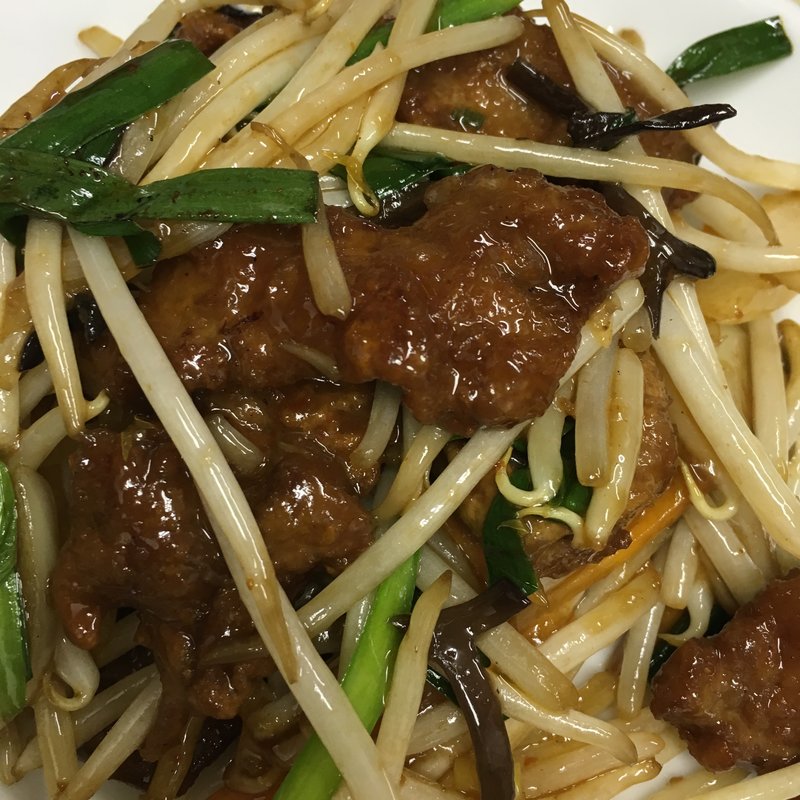 ニラレバ炒め(中国料理リボン)