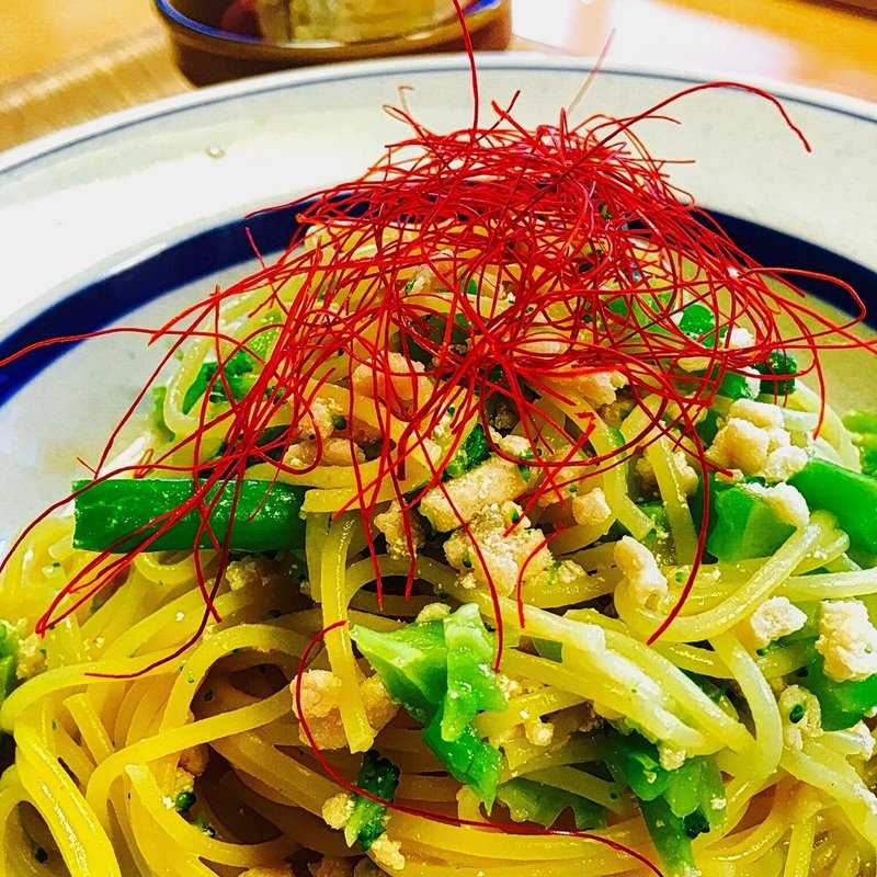 鶏ひき肉とブロッコリーのアジアンぺぺ(ドリンク付き)(HANDS  CAFE )