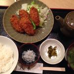 煮魚定食(八車)