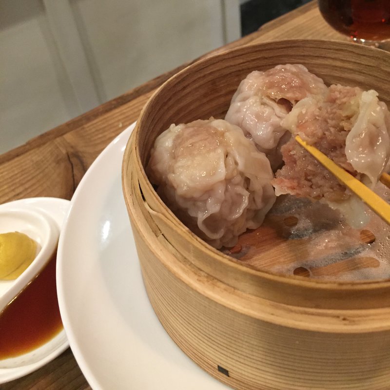 手包みデカ焼売(クラフトビアマーケット アトレ吉祥寺店)