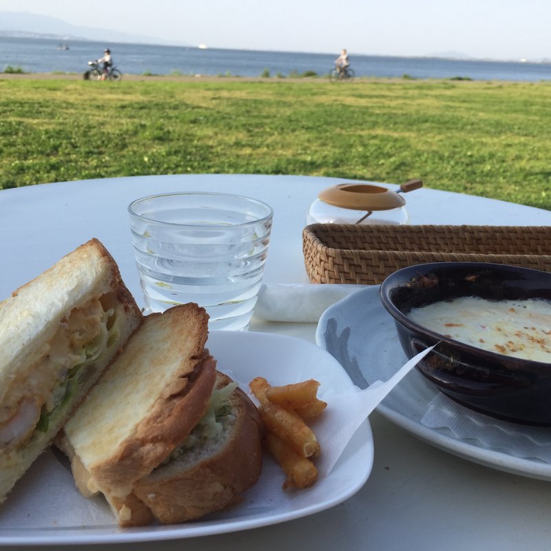 エビアボガドサンド(コーヒーハウス ショコラ )