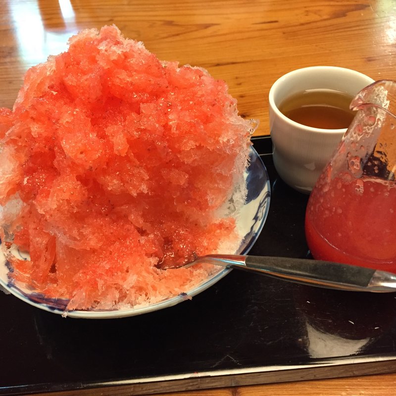 生完熟あまおう 氷(つぼみ )