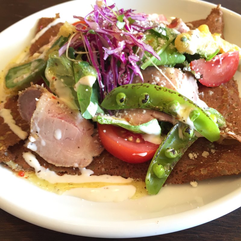 ローストポークのガレット(オネット （Honnete）)