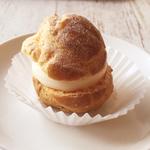 シュークリーム(Vanilla Beans)