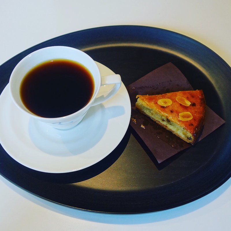 ハンドドリップコーヒー&タルト(ミカフェート横浜元町店)