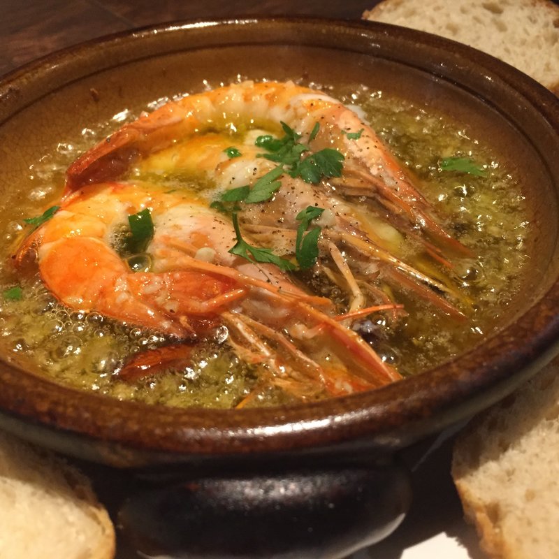 海老のアヒージョ(ヴェントフェリーチェ （Vento Felicie）)