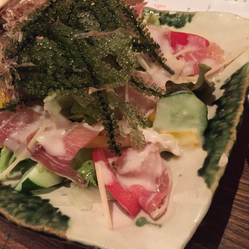 海ぶどうの生姜サラダ(炙るチェリチェリ)