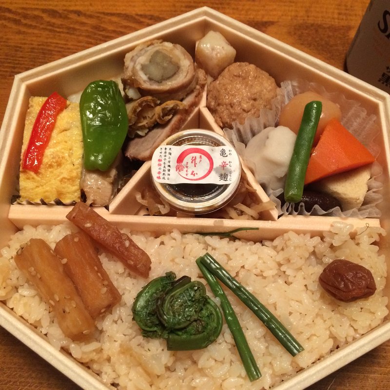 すみだ川季節弁当(升本お弁当受付)
