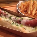バジルチーズナン(ブリッツ)