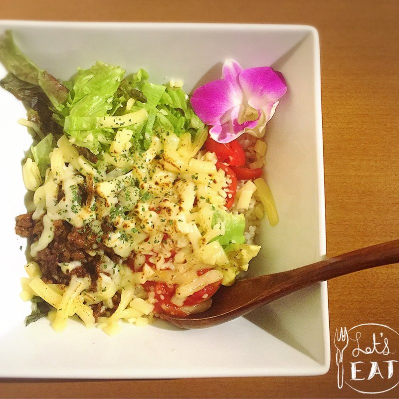 タコライス(ダブル レインボー カフェ （DOUBLE RAINBOW CAFE）)