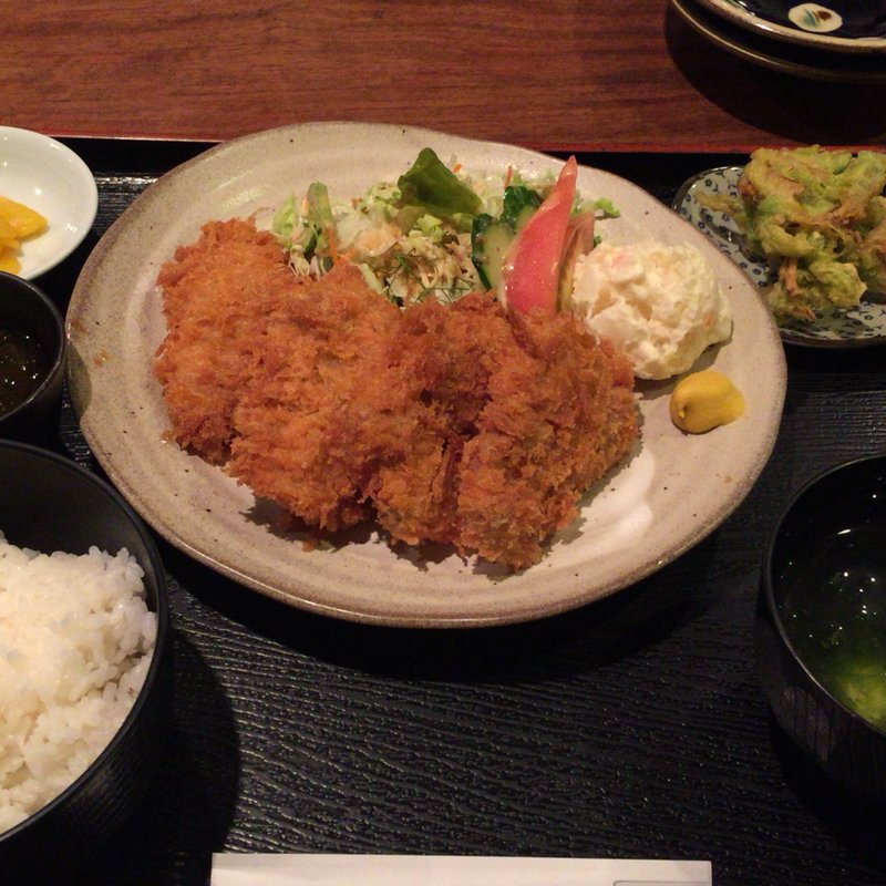 豚ヒレカツ定食(キッチンイナバ （KITCHEN inaba）)