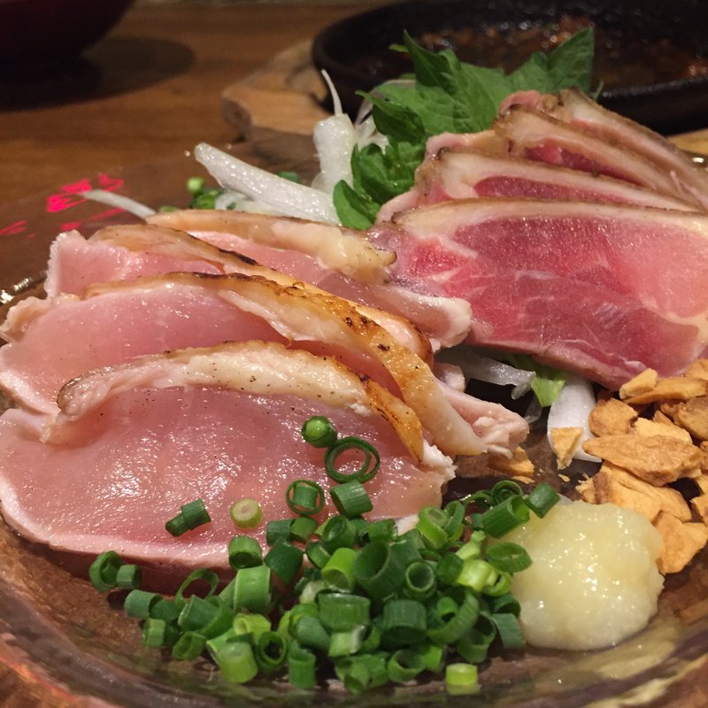 地鶏の炙り刺(てっぺん 自由が丘 )