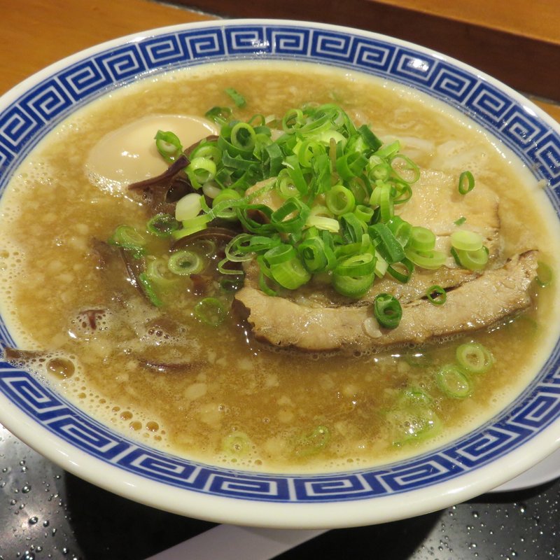 鶏のまば炊きとこ豚らーめん 煮玉入り(清麺屋)