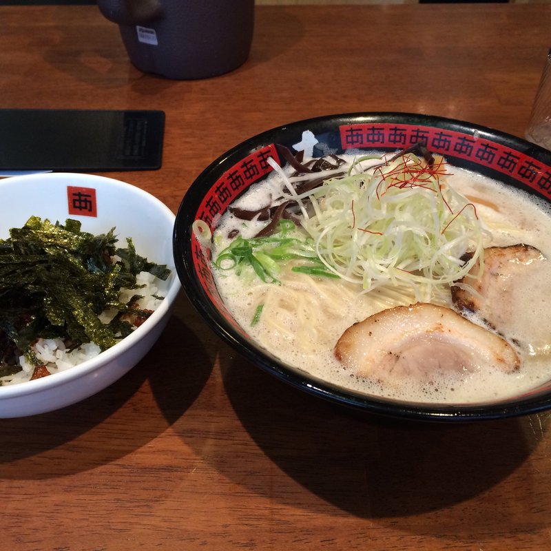 あ らーめん&中丼セット(ラーメン工房 あ 宝塚店)