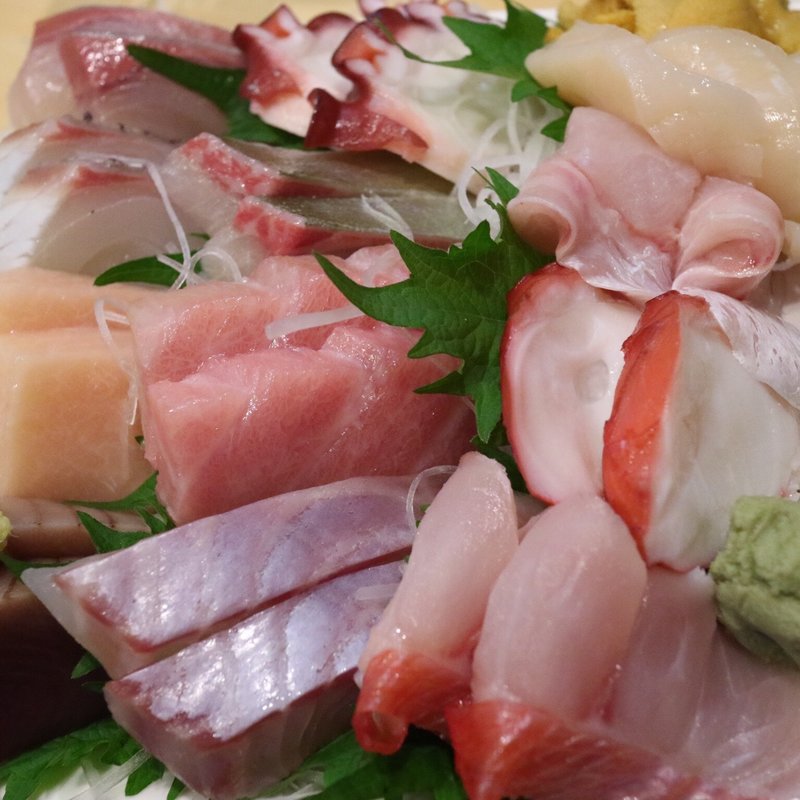 刺身盛合わせ(かかし家)