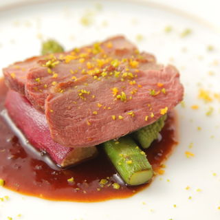 本日の肉料理(ヌーベル ビゼ)