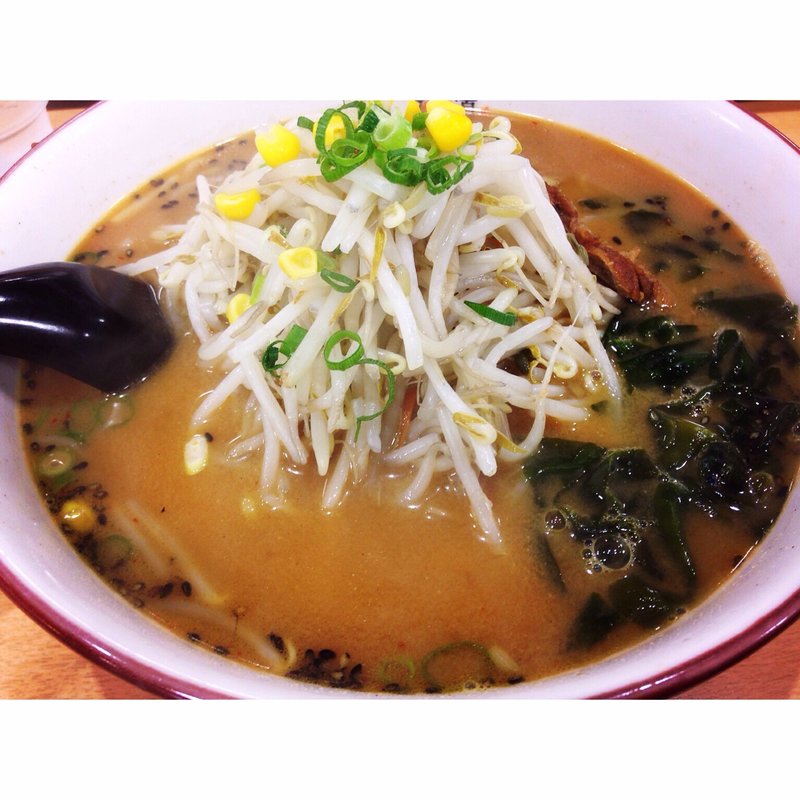 味噌ラーメン大盛り(北海道らーめん 北の恵み)