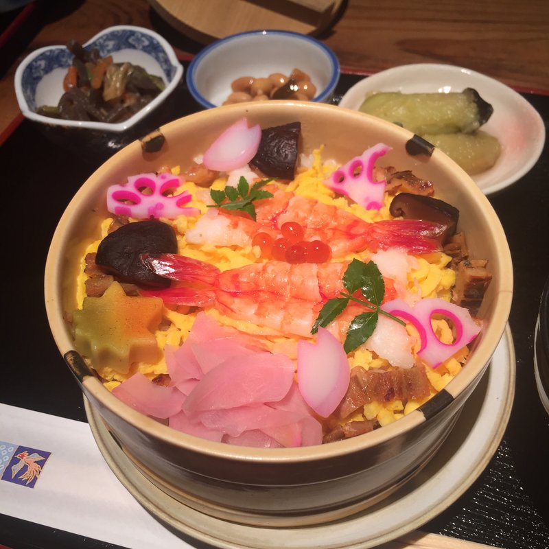 蒸し寿司(ごはん処　矢尾定 （ヤオサダ）)