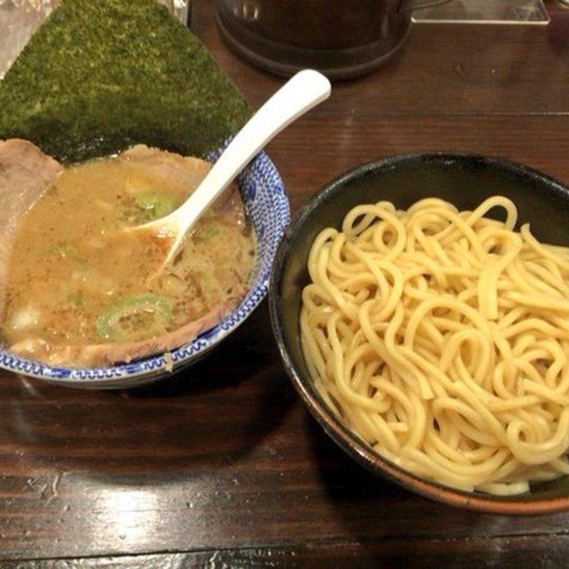 チャーシューつけ麺　並盛り(つけ麺 岩 )