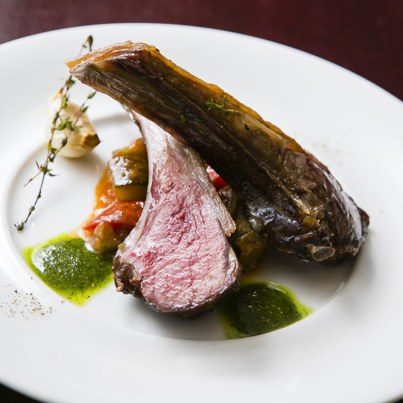 仔羊のロースト (Bistro du Scarabee)