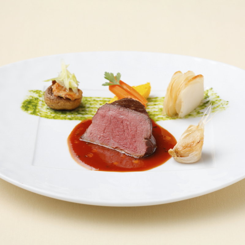和牛のポワレ(シェ松尾・青山サロン)