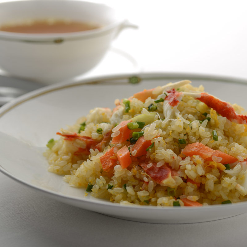 カニ炒飯(中国飯店 市ヶ谷店)
