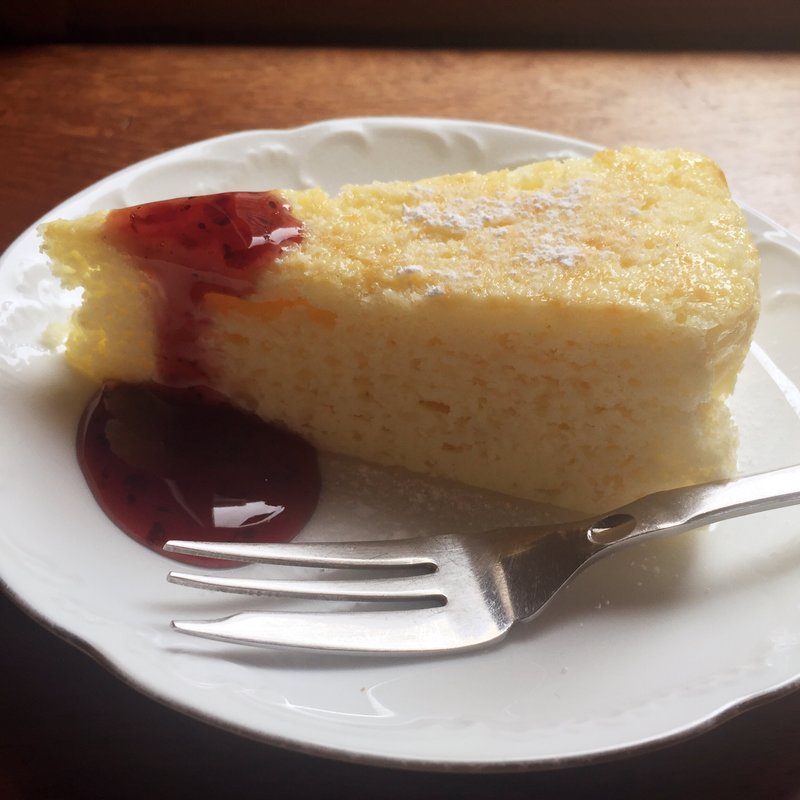 ヨーグルトケーキ(白金台・ぶどうの樹)