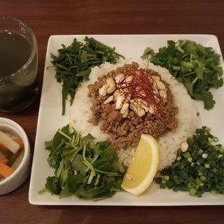 香草そぼろカレー(Ocean Breeze （オーシャン ブリーズ【旧店名】パラダイス食堂）)