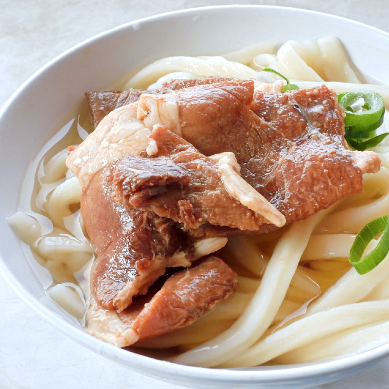 オリーブ豚うどん(田村 （たむら）)