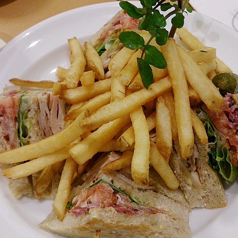 クラブサンドウィッチ(Sarabeth's Osaka サラベス大阪)