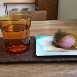 桜餅(まほろ堂 蒼月)