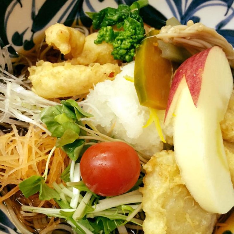 揚げホタテと小海老のみぞれそば(利休庵)