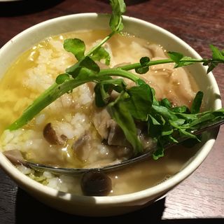 トリュフ香る4種のキノコのイタリアン茶漬け(大衆肉バル Kamiichi 上大岡)