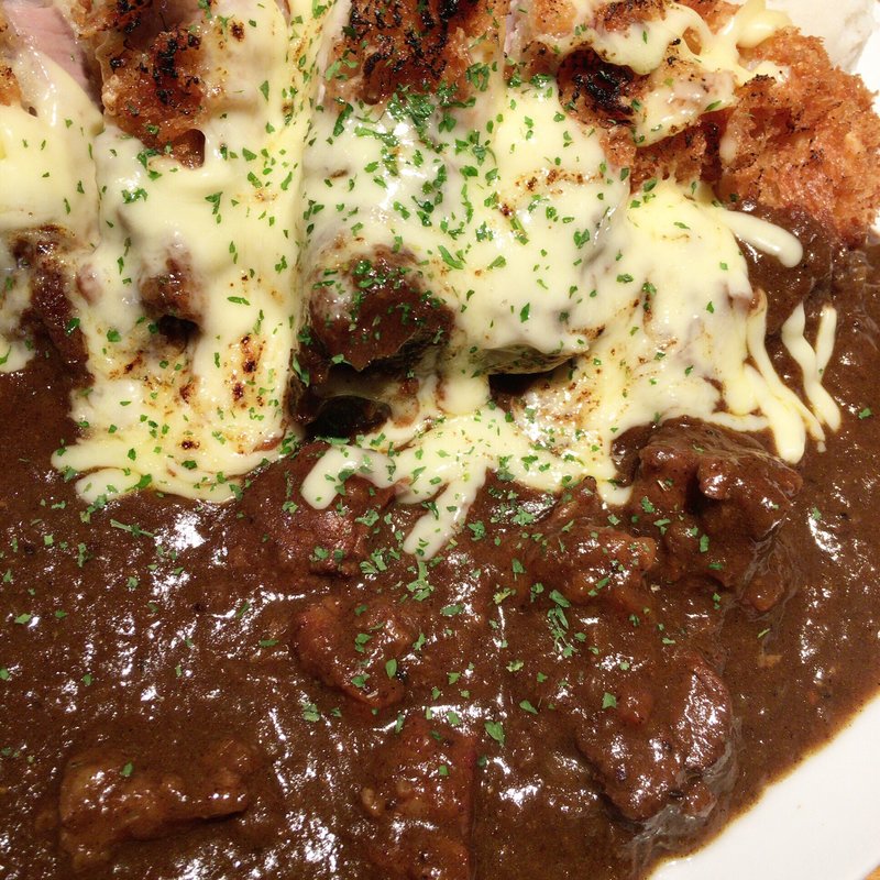 喝！カレー大盛(炙りチーズトッピング)(テラウレシス )